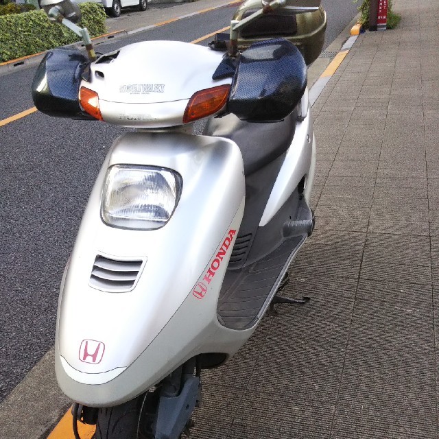 ★☆ホンダ  スペイシー125(JF04)タイヤ新品です☆★