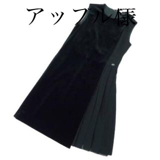 フォクシー(FOXEY)のFOXEY ベロアノワールｂｙフォクシーニューヨーク　ワンピース(ひざ丈ワンピース)