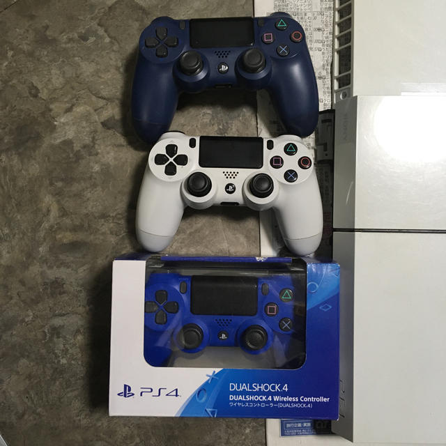 全てジャンク】ps4本体とコントローラー3つセット まとめ割はじめる