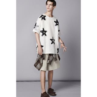 アクネ(ACNE)の希少　acne （acne studious） スター ビッグTシャツ(シャツ)