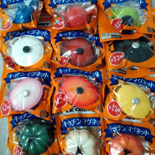 ルクルーゼ(LE CREUSET)のル・クルーゼ マグネット 12個(収納/キッチン雑貨)