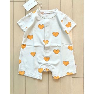 キャラメルベビー&チャイルド(Caramel baby&child )の新品✦1点のみ tinycottons ハート柄 ロンパース(9M/18M)(ロンパース)