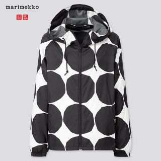 ユニクロ(UNIQLO)のユニクロ×マリメッコ　ウィンドブレーカー　Sサイズ　海外限定(ナイロンジャケット)