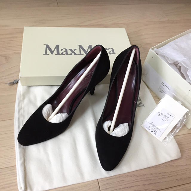 Max Mara(マックスマーラ)のMax Mara スエードヒールパンプス 23.5cm 箱タグ付 レディースの靴/シューズ(ハイヒール/パンプス)の商品写真