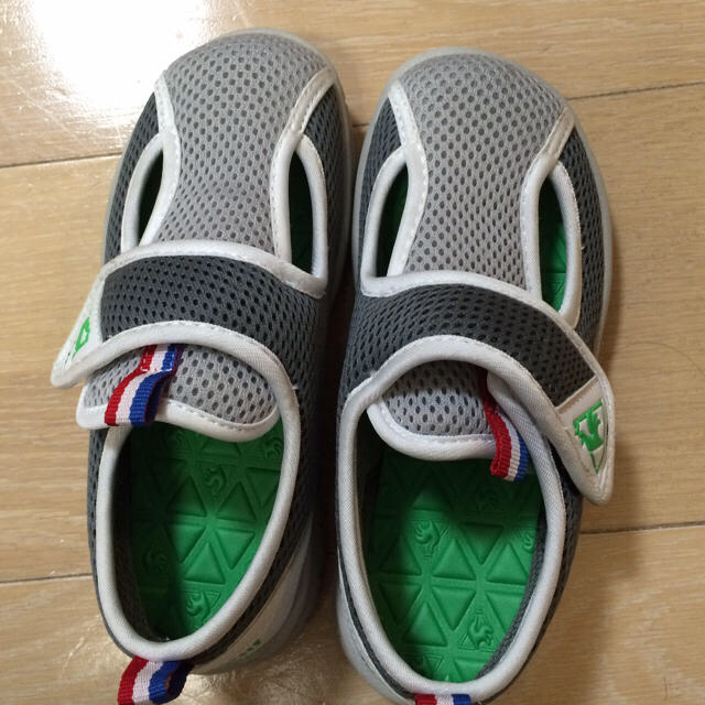 le coq sportif(ルコックスポルティフ)の専用♡サンダル ルコック キッズ/ベビー/マタニティのキッズ靴/シューズ(15cm~)(サンダル)の商品写真