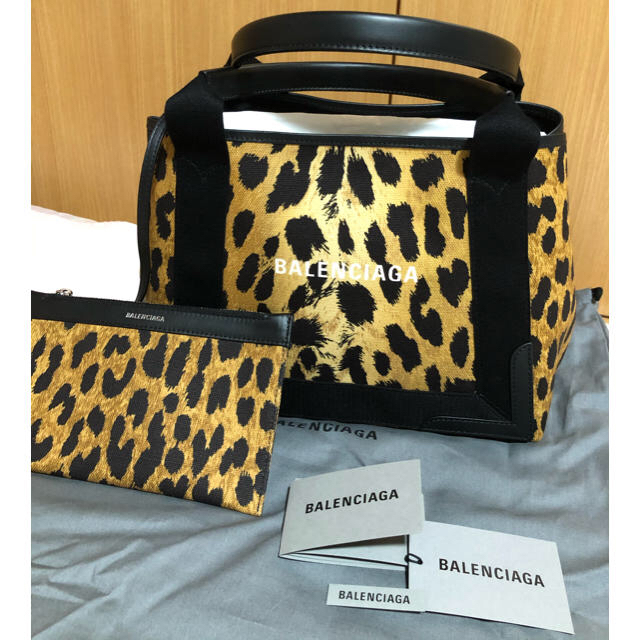 Balenciaga(バレンシアガ)のバレンシアガ　ネイビーカバ　Sサイズ　レオパード　2020SS 新品未使用 レディースのバッグ(トートバッグ)の商品写真