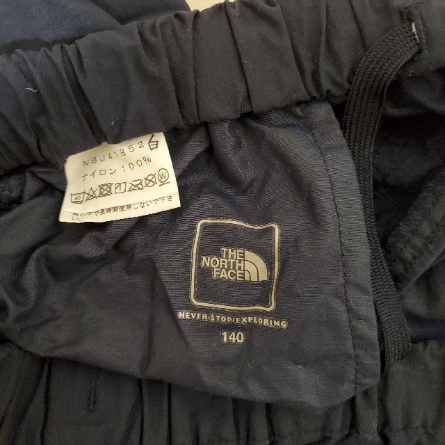 THE NORTH FACE(ザノースフェイス)の【みー様専用】ノースフェイス　水陸両用パンツ　140 キッズ/ベビー/マタニティのキッズ服男の子用(90cm~)(パンツ/スパッツ)の商品写真