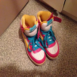 ヴァンズ(VANS)のvans スニーカー(スニーカー)