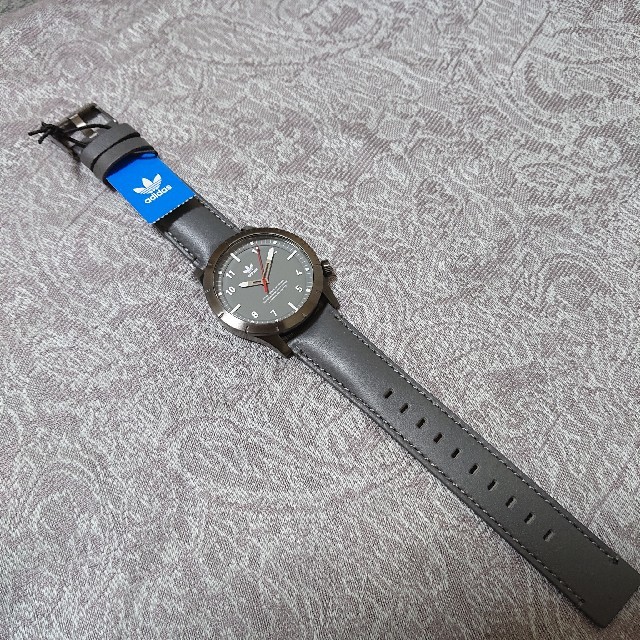 未使用品★27,500円→6,480円★adidasアディダス腕時計 ㉔