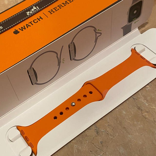 【新品・未使用】HERMES Apple Watch スポーツベルトオレンジ