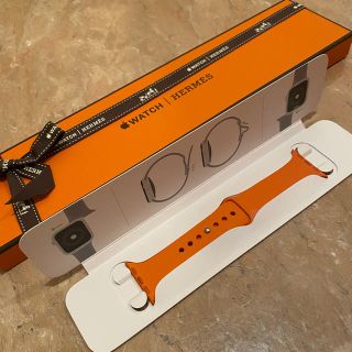 エルメス(Hermes)の【新品・未使用】HERMES Apple Watch スポーツベルトオレンジ(腕時計)