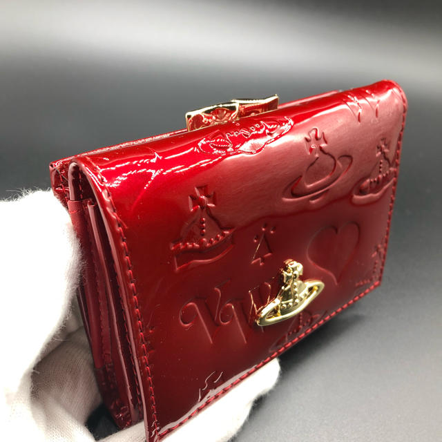 Vivienne Westwood(ヴィヴィアンウエストウッド)の【新品・正規品】ヴィヴィアン ウエストウッド 折財布 110 赤 プレゼント レディースのファッション小物(財布)の商品写真