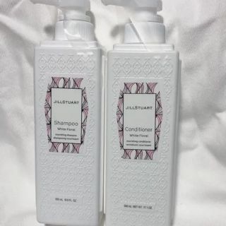 ジルスチュアート(JILLSTUART)の新品❤️ ジルスチュアートコンディショナーシャンプー500ml 2点セット(シャンプー/コンディショナーセット)