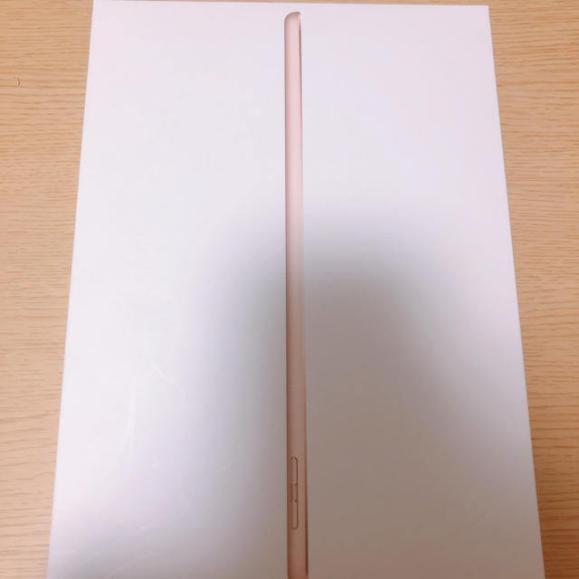 ipad 第7世代　128GB ゴールド　wifiモデル