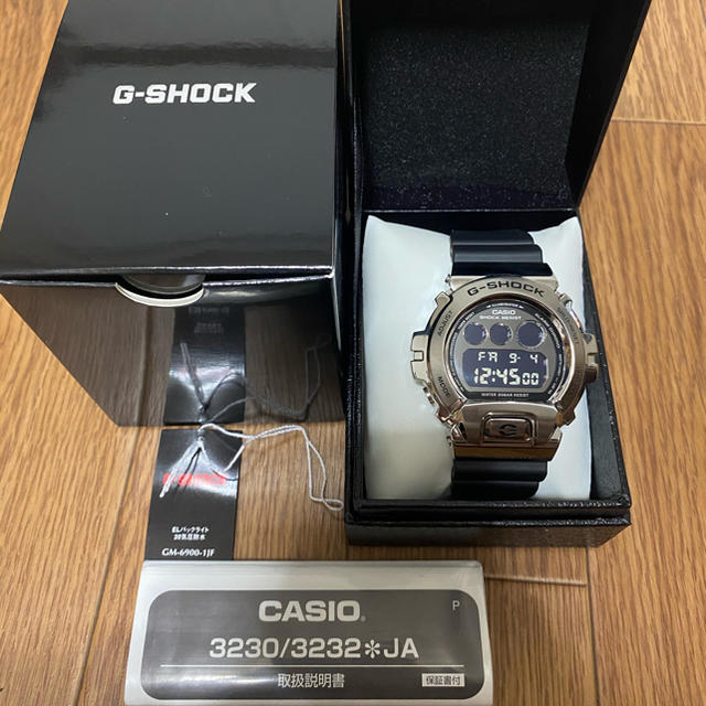 G-SHOCK GM-6900-1JF メタル時計