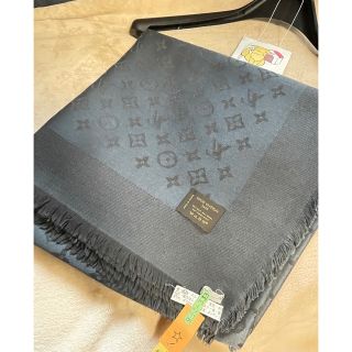 ルイヴィトン(LOUIS VUITTON)のルイヴィトン　ストール　大判　ショール　グレー(マフラー/ショール)