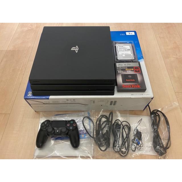 SONY(ソニー)のPS4 PRO SSD500GB換装 CHU7000B 1TB エンタメ/ホビーのゲームソフト/ゲーム機本体(家庭用ゲーム機本体)の商品写真