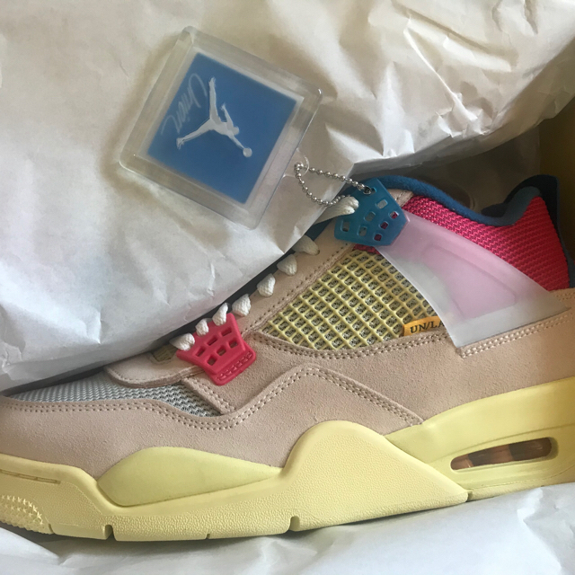 union jordan4 guava ice 28cm pink ジョーダン