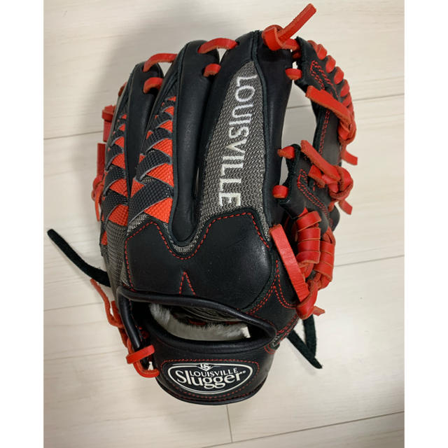 Louisville Slugger(ルイスビルスラッガー)の【ともぞう様専用】【ルイスビル　スラッガー】　グローブ スポーツ/アウトドアの野球(グローブ)の商品写真