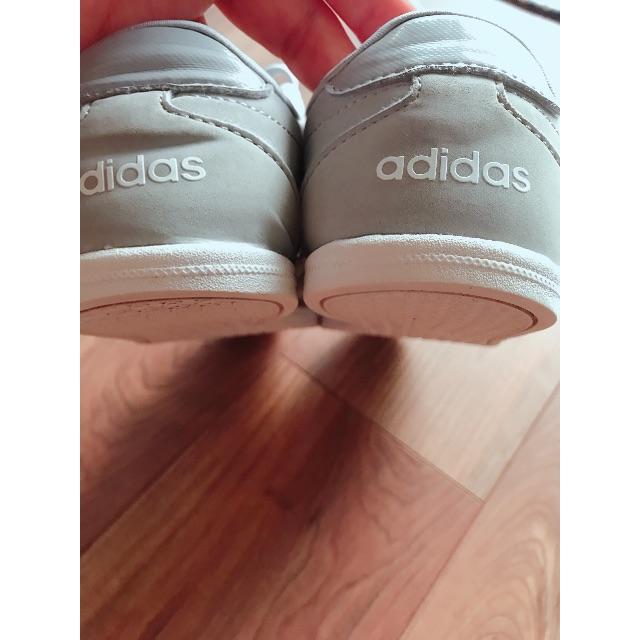 adidas(アディダス)の23㎝アディダススニーカー レディースの靴/シューズ(スニーカー)の商品写真