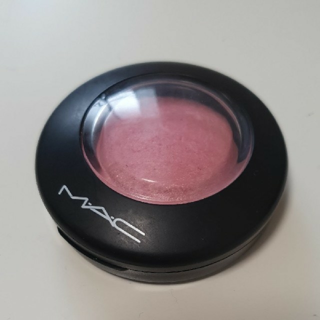 MAC(マック)の未使用品 MAC ミネラライズブラッシュ デインティ コスメ/美容のベースメイク/化粧品(チーク)の商品写真