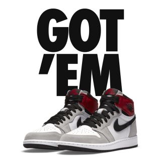 ナイキ(NIKE)のNIKE AIR JORDAN 1 LIGHT SMOKE GREY 23.0(スニーカー)