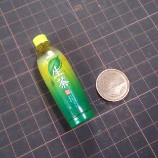 キリン(キリン)のミニチュア ペットボトル 生茶(ミニチュア)