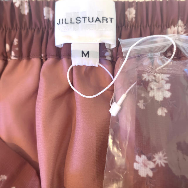 JILLSTUART(ジルスチュアート)のJILL STUART 新品未使用　赤みブラウンお花柄　ロングスカート　M レディースのスカート(ロングスカート)の商品写真