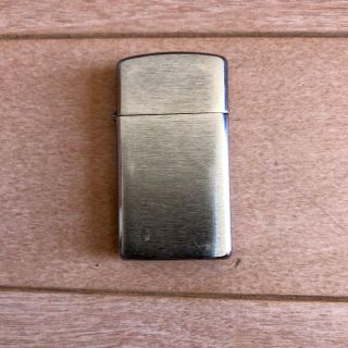 ジッポー(ZIPPO)のライター　ZIPPO  シルバー(タバコグッズ)