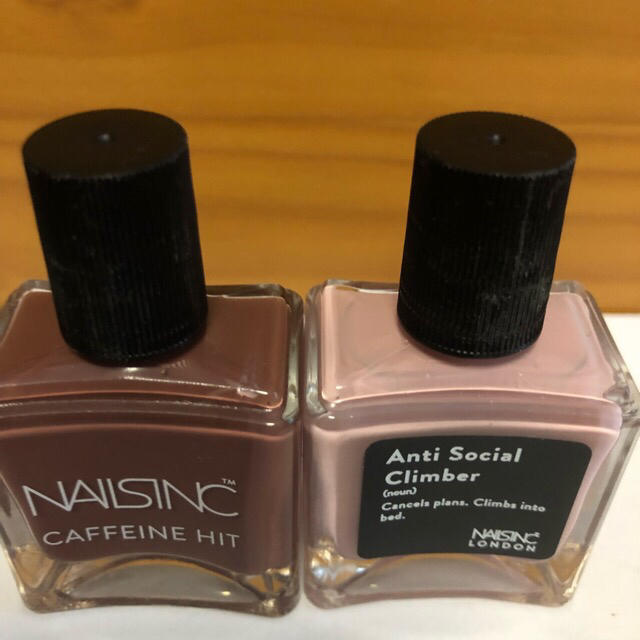 ネイルズインク  NAILSINC 2本セット コスメ/美容のネイル(マニキュア)の商品写真