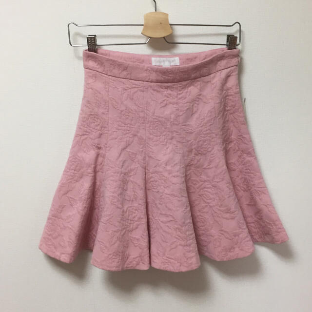 新品タグ付 スカート 花柄 ピンク ジルレディース