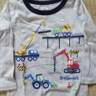 マザウェイズ(motherways)のポチャッコさま専用働く車プリントの男の子長袖Tシャツ110cm(Tシャツ/カットソー)