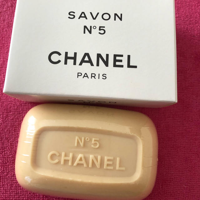 CHANEL(シャネル)のシャネルＮ°5 石鹸 コスメ/美容のボディケア(ボディソープ/石鹸)の商品写真