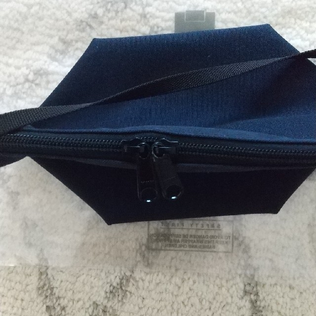 Herve Chapelier(エルベシャプリエ)のHerve Chapelier2885Cネイビー レディースのバッグ(ショルダーバッグ)の商品写真