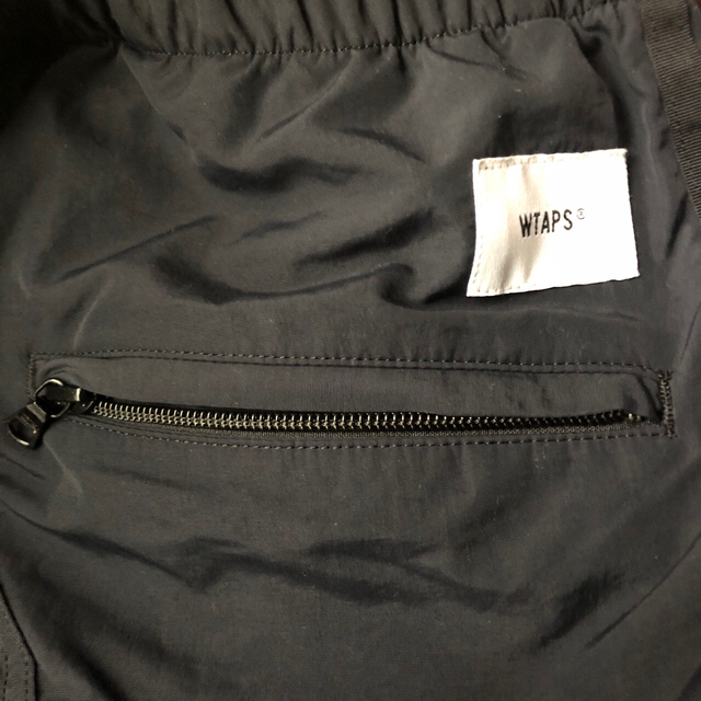 W)taps(ダブルタップス)のWTAPS  20SS TRACKS SHORTS / SHORTS メンズのパンツ(ショートパンツ)の商品写真