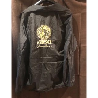 ヴェルサーチ ナイロンジャケット(メンズ)(ブラック/黒色系)の通販 ヴェルサーチ ナイロンジャケット(メンズ)(ブラック/黒色系)の通販