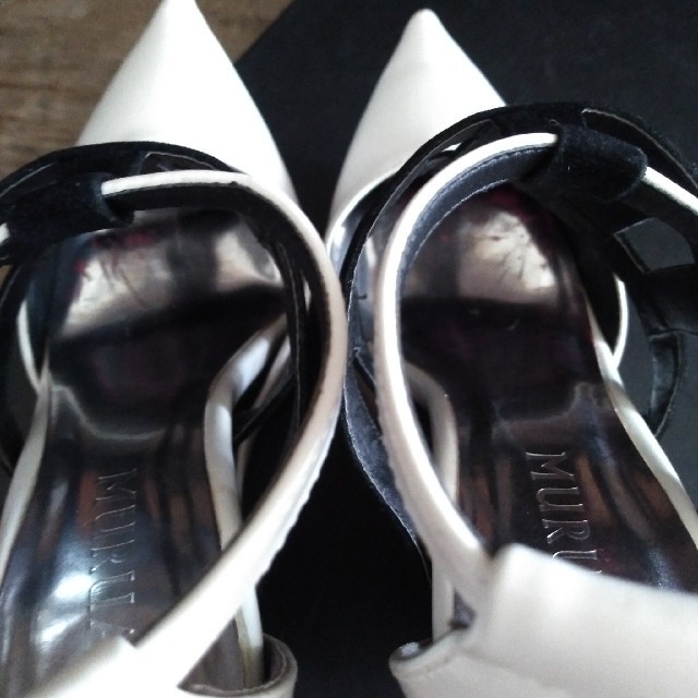 MURUA(ムルーア)のMurua ラダーストラップパンプス　パンプス レディースの靴/シューズ(ハイヒール/パンプス)の商品写真