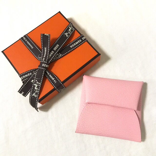 ローズサクラ素材新品 HERMES バスティア ローズサクラ コインケース