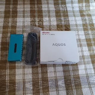 アクオス(AQUOS)のドコモ　AQUOSケータイ SH-06G(携帯電話本体)