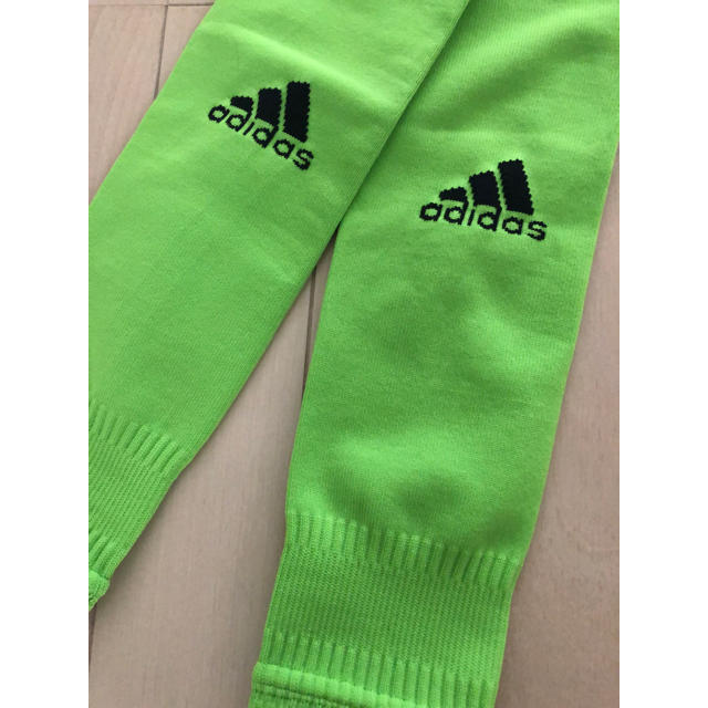 adidas(アディダス)のadidas新品ソックス スポーツ/アウトドアのサッカー/フットサル(その他)の商品写真