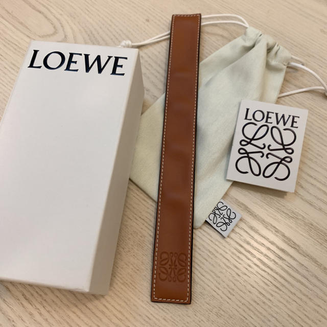 LOEWE、ロエベ、レザーブレスレット、スラップレザーブレスレット、タン、新品