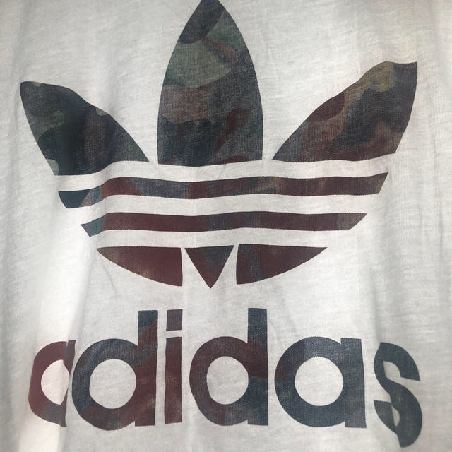 adidas(アディダス)のアディダス　Tシャツ レディースのトップス(Tシャツ(半袖/袖なし))の商品写真