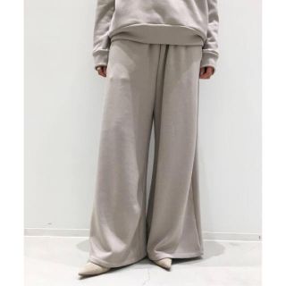 アパルトモンドゥーズィエムクラス(L'Appartement DEUXIEME CLASSE)のL'Appartement Comfort Pants(カジュアルパンツ)