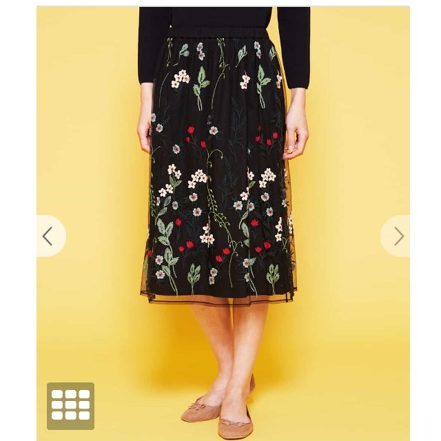 Sybilla(シビラ)のシビラ チュール花柄刺繍スカート M レディースのスカート(ひざ丈スカート)の商品写真