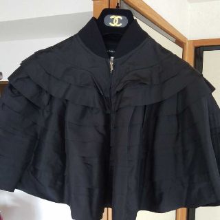 コム デ ギャルソン(COMME des GARCONS) アウター ポンチョ(レディース コム デ ギャルソン(COMME des GARCONS) アウター ポンチョ(レディース
