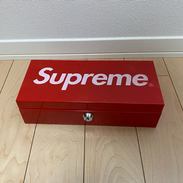 早い者勝ち！SUPREME 金庫 box logo シュプリーム