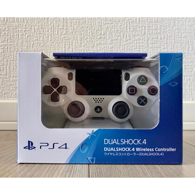 新品未使用　DUALSHOCK4 ワイヤレスコントローラー　ホワイト　PS4