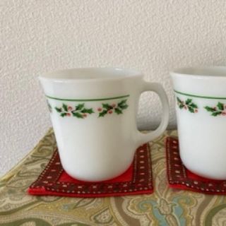 パイレックス(Pyrex)のコーニング　クリスマス柄 ウィンターホーリー  & ターモクリサ(グラス/カップ)