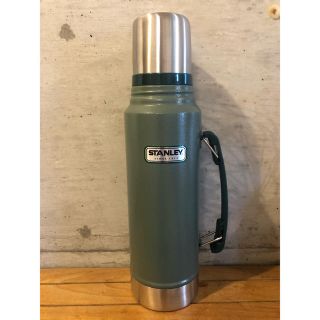 スタンレー(Stanley)のSTANLEY 水筒　1リットル(登山用品)