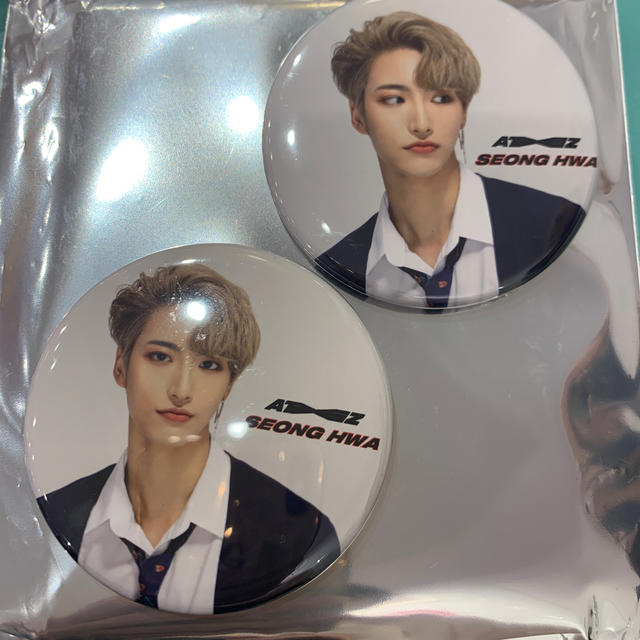 ATEEZ ソンファ　缶バッジ　アクリルキーホルダー　POPUP  STORE